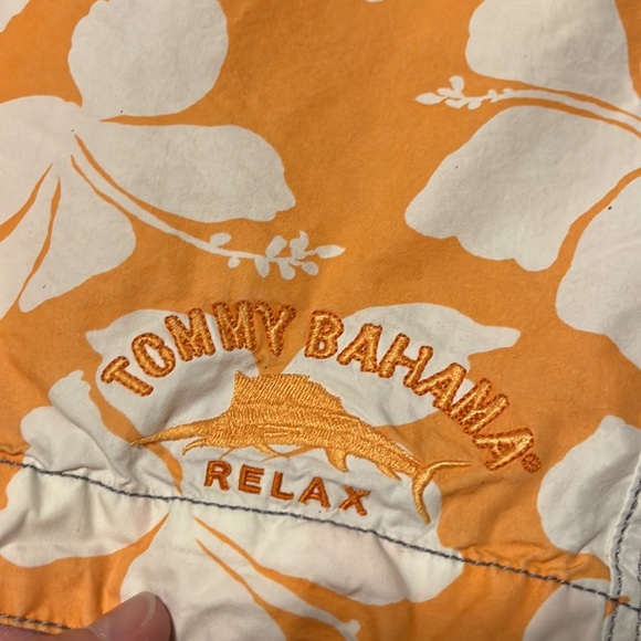 Tommy Bahama Swim Shorts Sz L - Picture 3 of 6